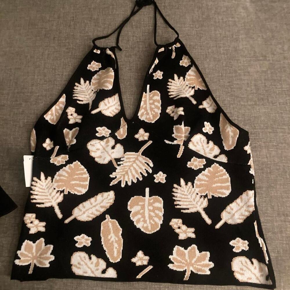 Black halter crop top with